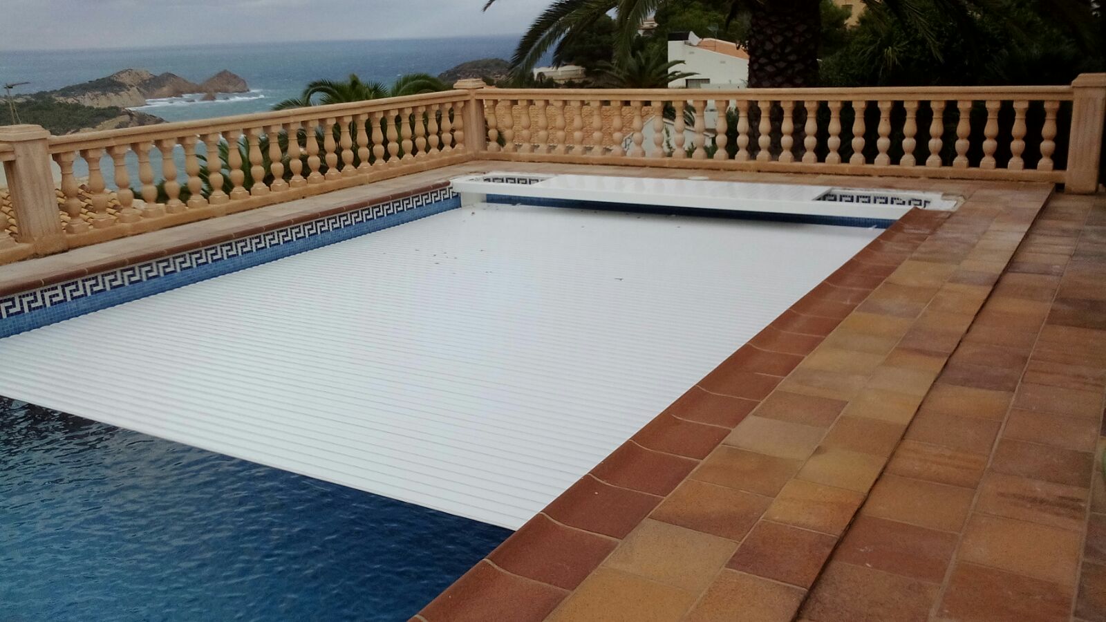 Instalación y reparación de piscinas en Javea